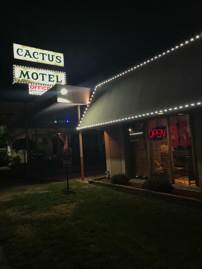 Cactus Inn And Suites Copperas Cove Extérieur photo